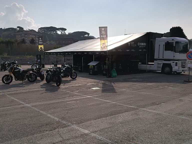 Castel Gandolfo Roma per la terza tappa Yamaha MT Tour