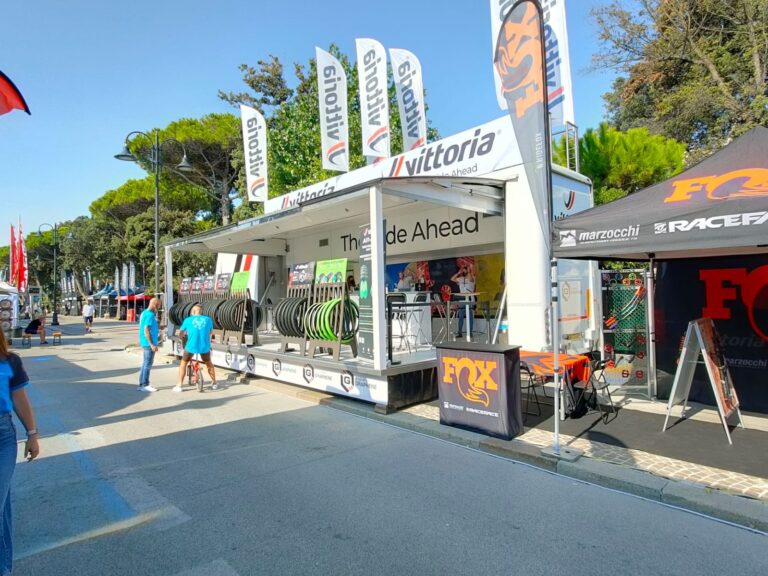 Cesaro Group | Cesaro_Group_Event_Road_Truck_Vittoria_Cicli_Rimini(2)