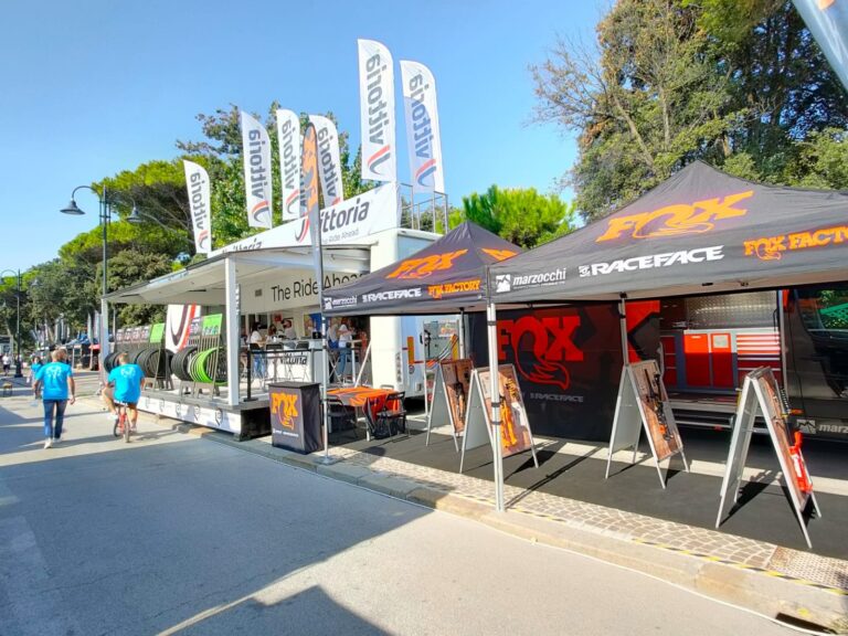 Cesaro Group | Cesaro_Group_Event_Road_Truck_Vittoria_Cicli_Rimini(4)